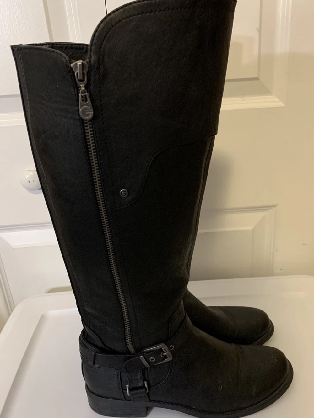 G by Guess Boots Women’s Sz 9M Tall Riding Black Faux Leather Buckled Zip Up